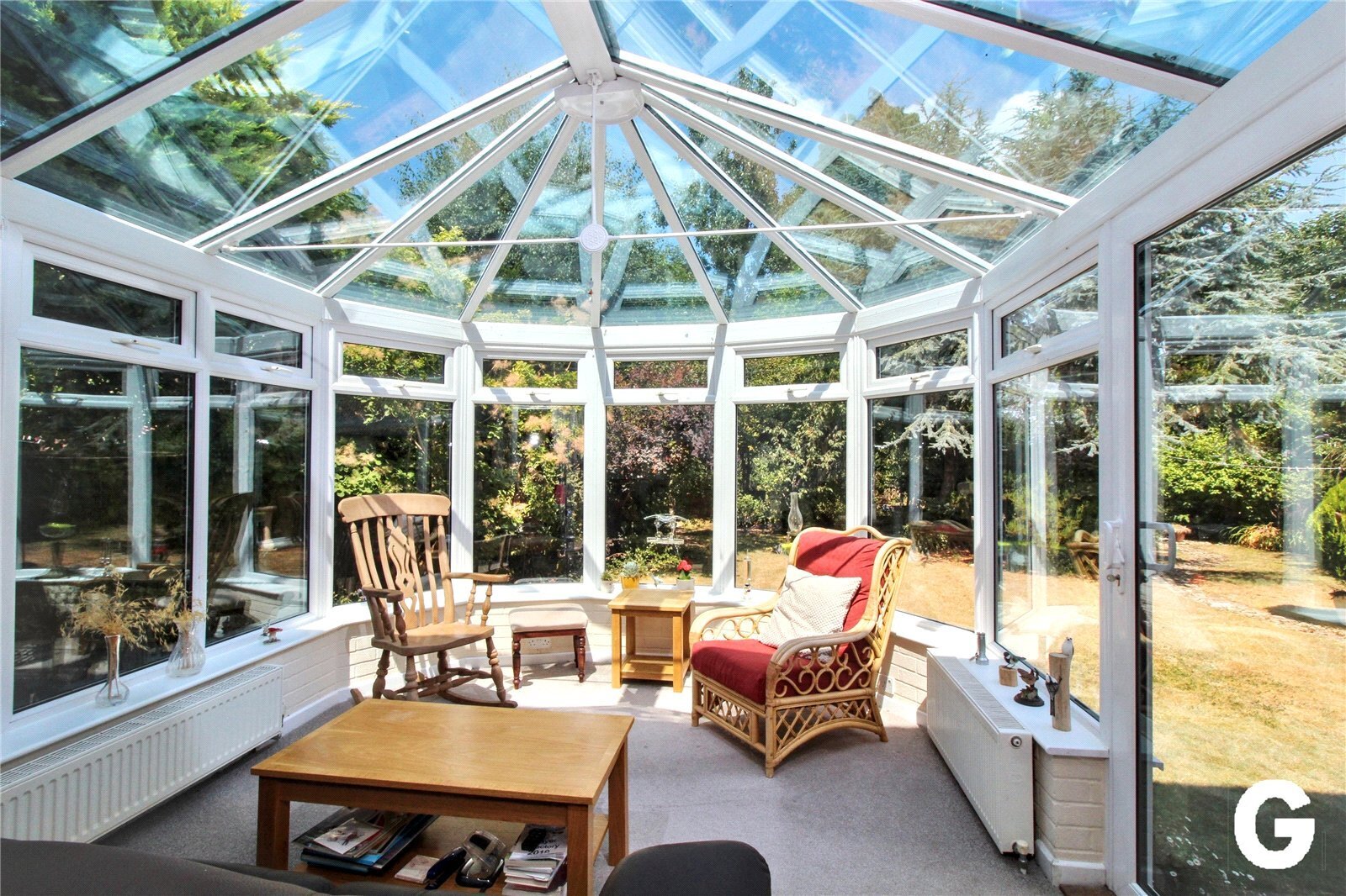 Fairlie Park, Ringwood, Hampshire, BH24 Image 3