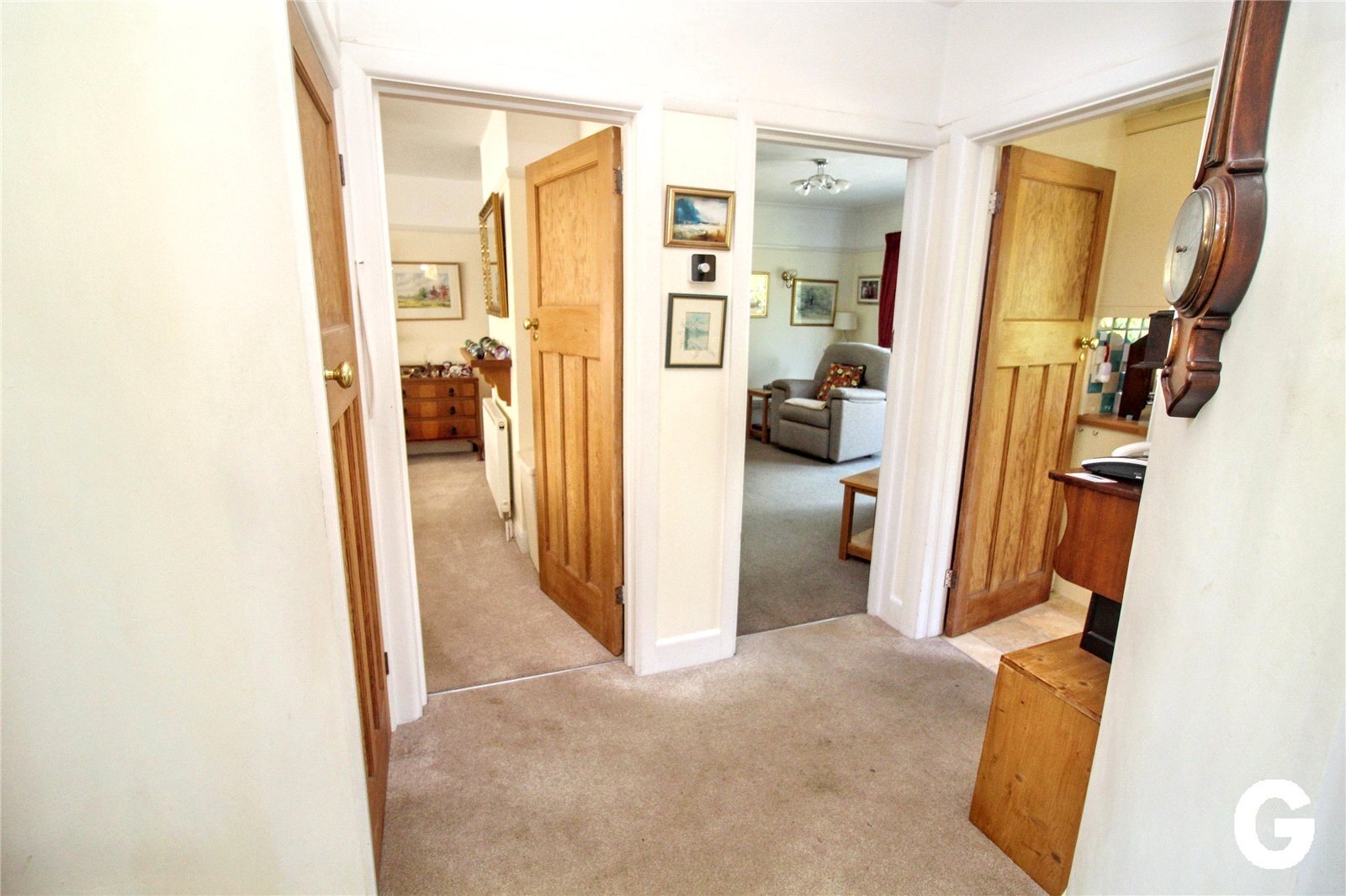 Fairlie Park, Ringwood, Hampshire, BH24 Image 5