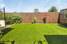 Plumtree Mobile Home Park, Marham