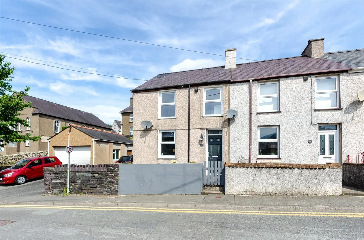 Bryncelyn Road, Talysarn, Caernarfon, Gwynedd, LL54