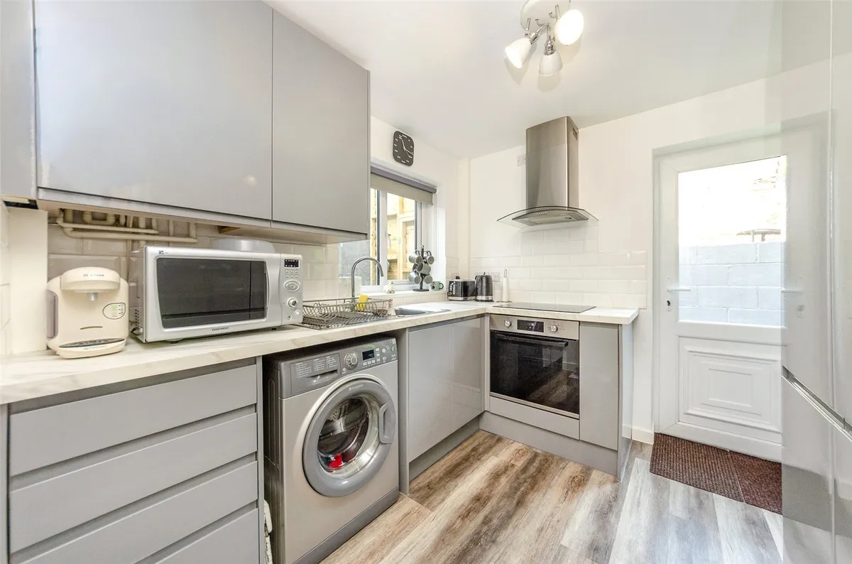 Bryncelyn Road, Talysarn, Caernarfon, Gwynedd, LL54