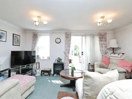 Cherry Hills, Watford thumb 3