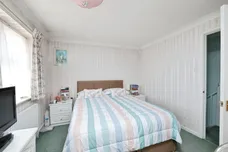 Cherry Hills, Watford