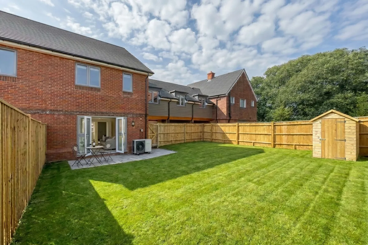 Brockhills Lane, New Milton