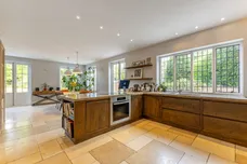 Upper Hale Road, Farnham, GU9 photo 6