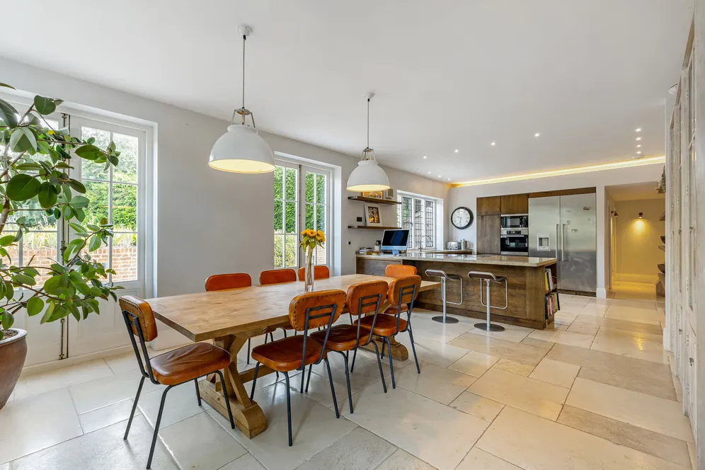 Upper Hale Road, Farnham, GU9 photo 7
