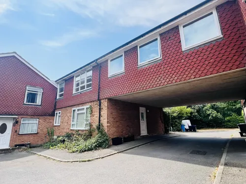 Windsor Lane, Burnham, SLOUGHphoto