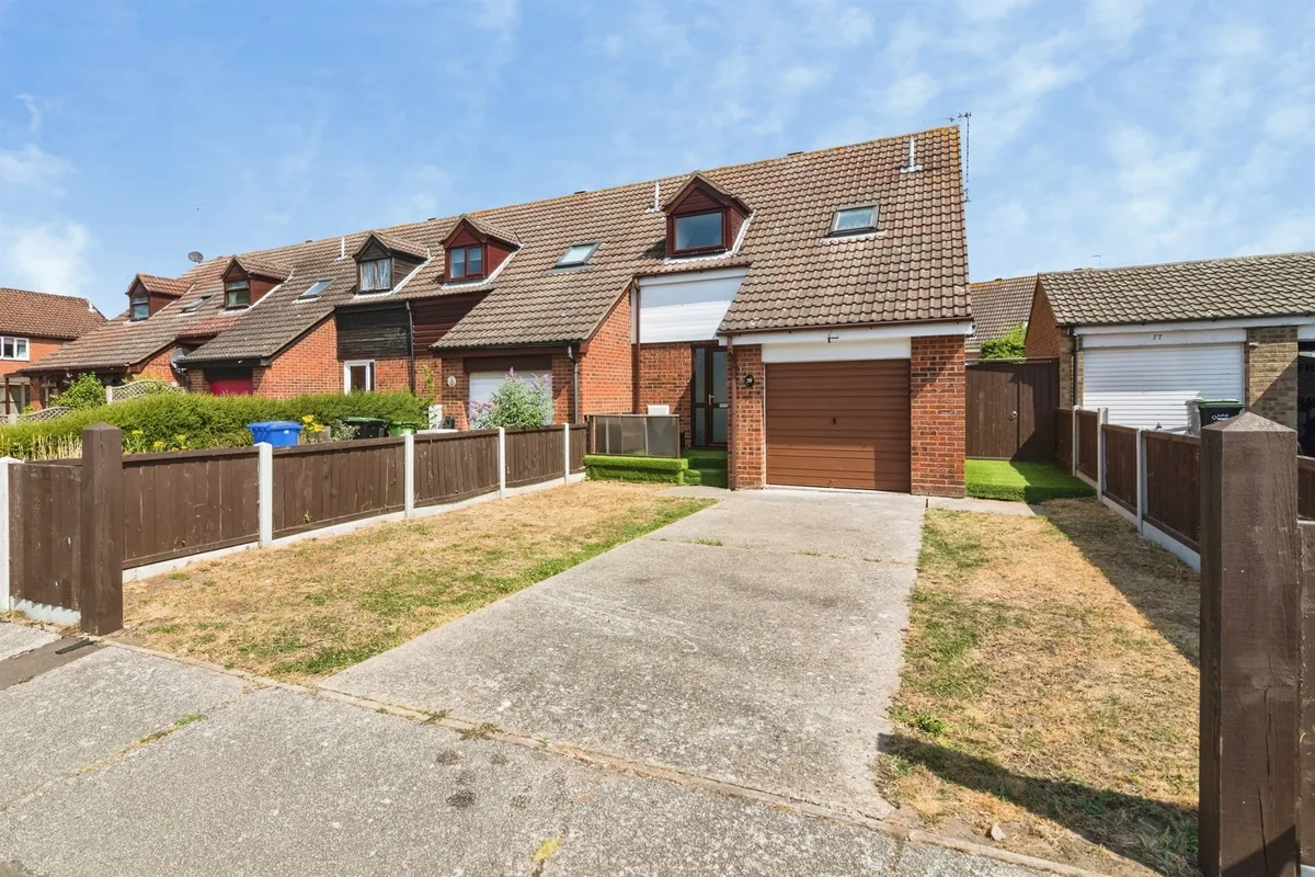Cowslip Crescent, Lowestoft
