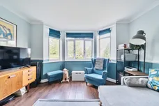 Warwick Road, London, N11 photo 5
