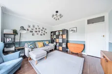 Warwick Road, London, N11 photo 7