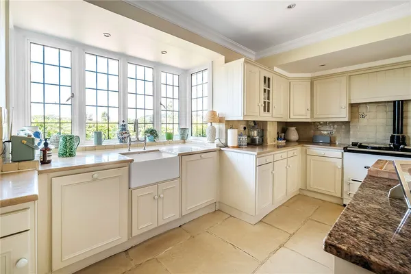 Ladyegate Road, Dorking, RH5 photo 12