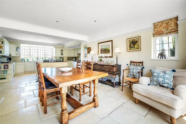 Ladyegate Road, Dorking, RH5 photo 13