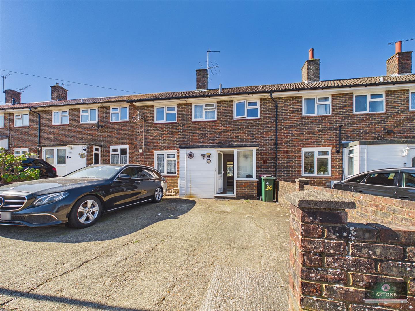 Pound Hill Image 1