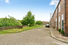 River View, Castleford