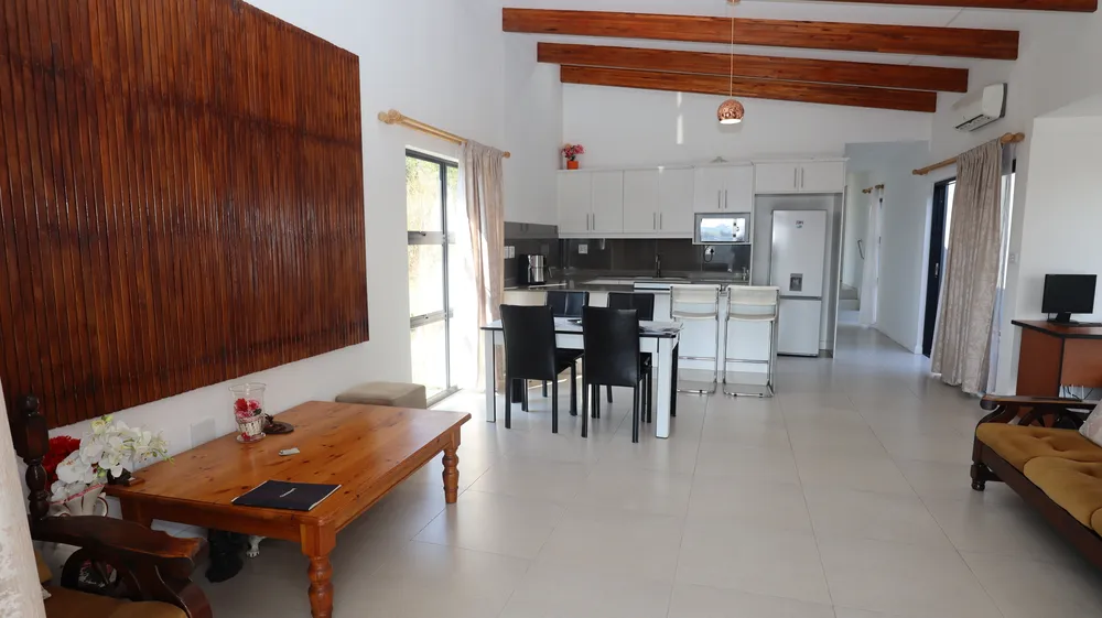 South Africa, KwaZulu Natal, Palm Lakes Estate, LAKE TURQUOISE CRESCENT, 17