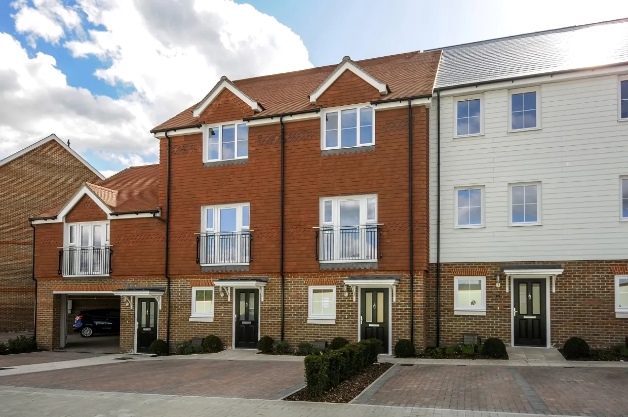 Woodland Road, Dunton Green, TN14 photo 1
