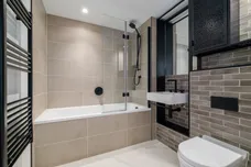 Hemlock Street, E14 photo 6
