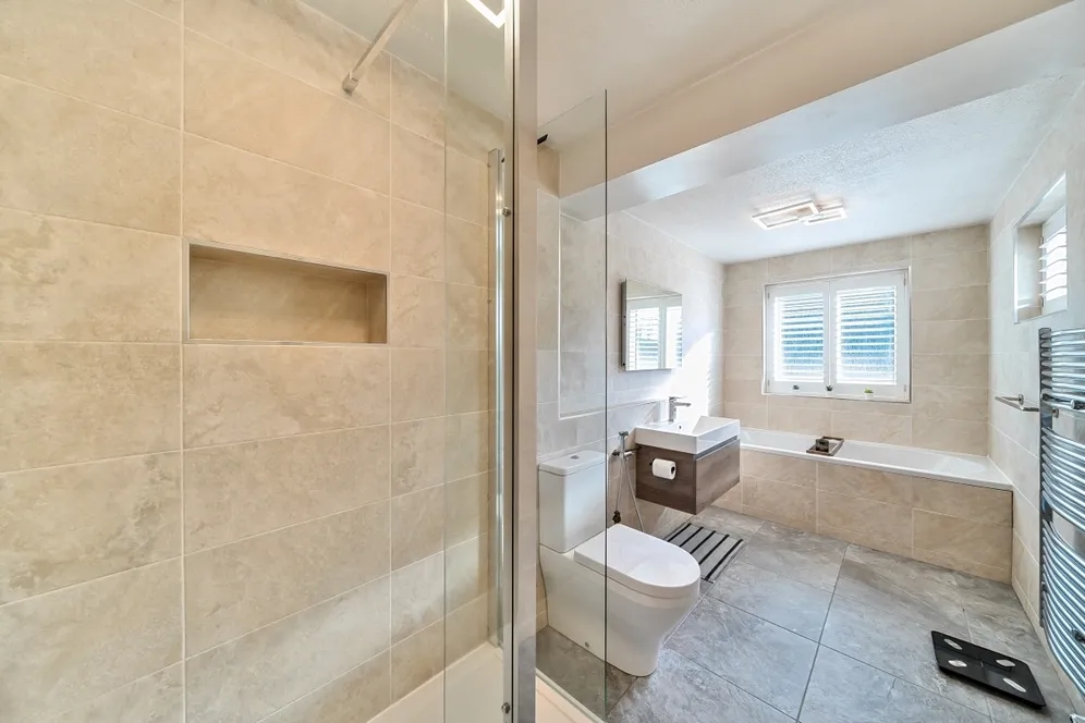 Godstone Road Caterham CR3 photo 8