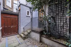 Eccleston Square Mews London SW1V photo 8