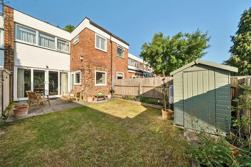 Godstone Road Caterham CR3 photo 9