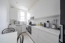 Lithos Road London NW3 photo 3