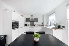 Cambridge Avenue, NW6 photo 29