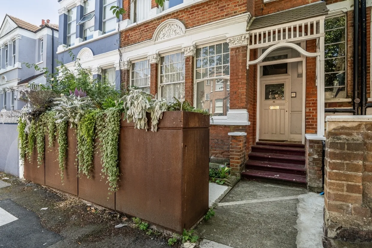 Fairfield Gardens London N8 photo 4