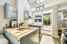 Fairfield Gardens London N8 photo 13