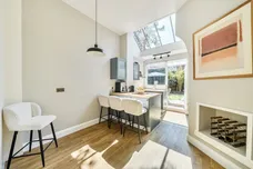 Fairfield Gardens London N8 photo 14