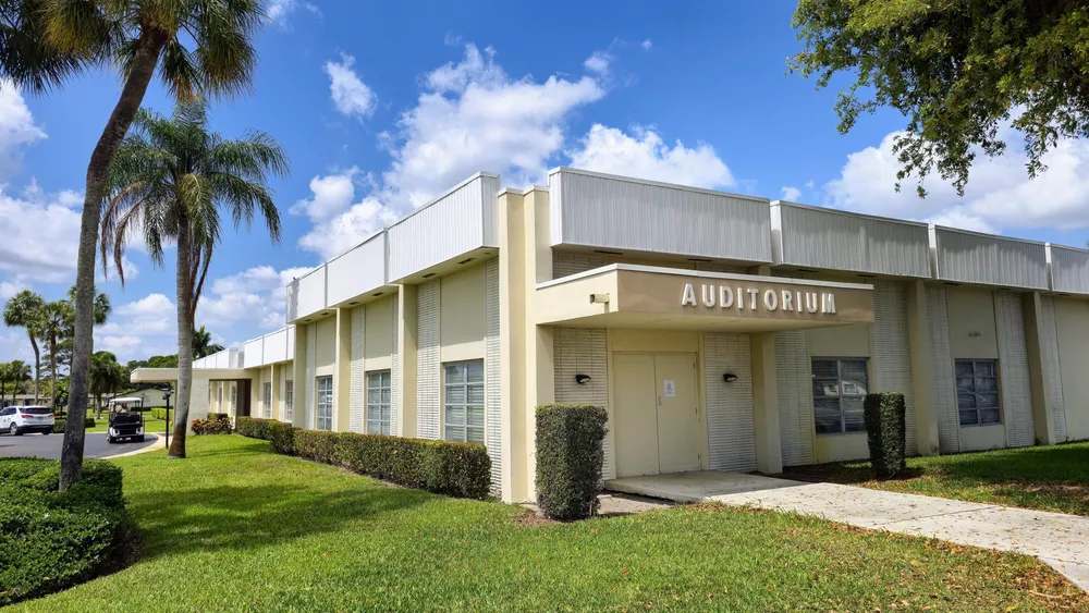 2800 Ashley Dr E, West Palm Beach, FL 33415