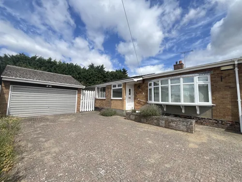 Fir Close, Barnby, BECCLESphoto