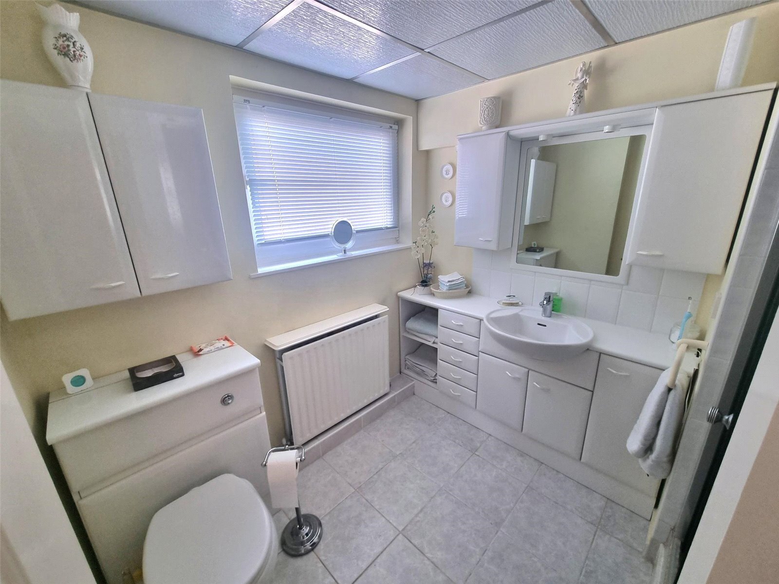 Exmouth Drive, Rayleigh, Essex, SS6 Image 12