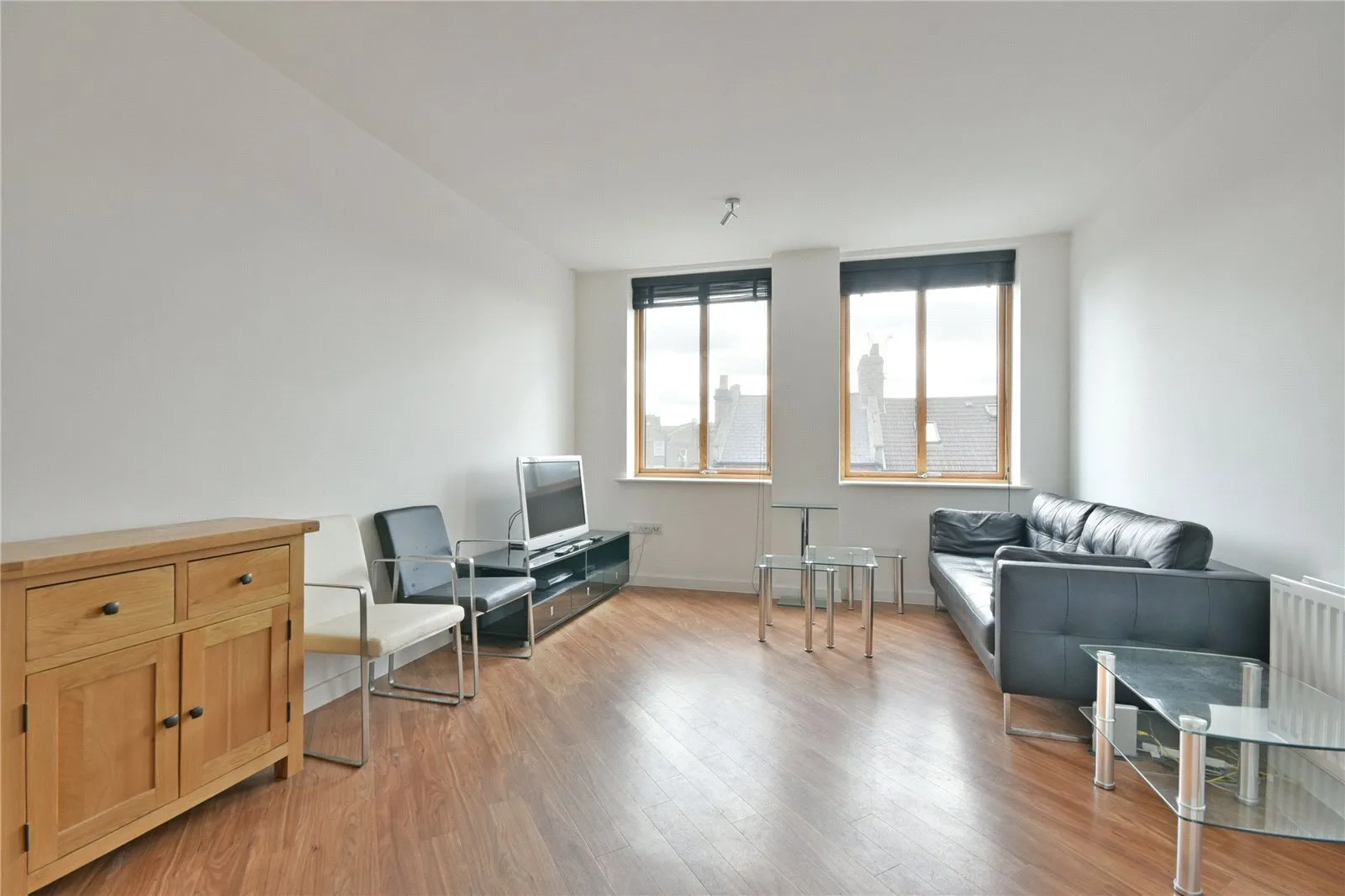 Glengall Road, Kilburn, London, NW6