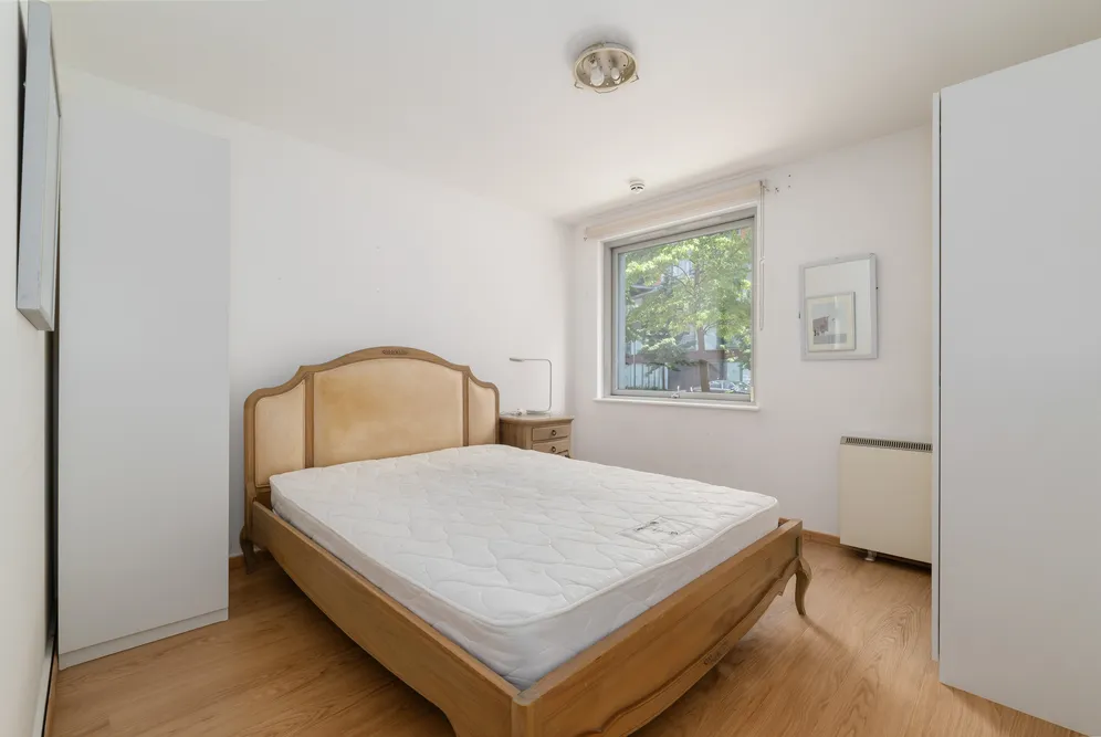 Blackwall Way, London, E14 photo 7