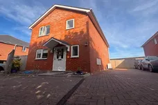 Mynarski Close, Salisbury