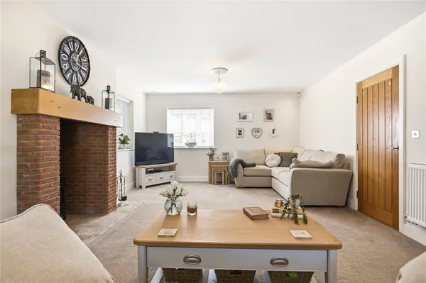 Beechwood Drive, Ipswich, IP3 photo 3