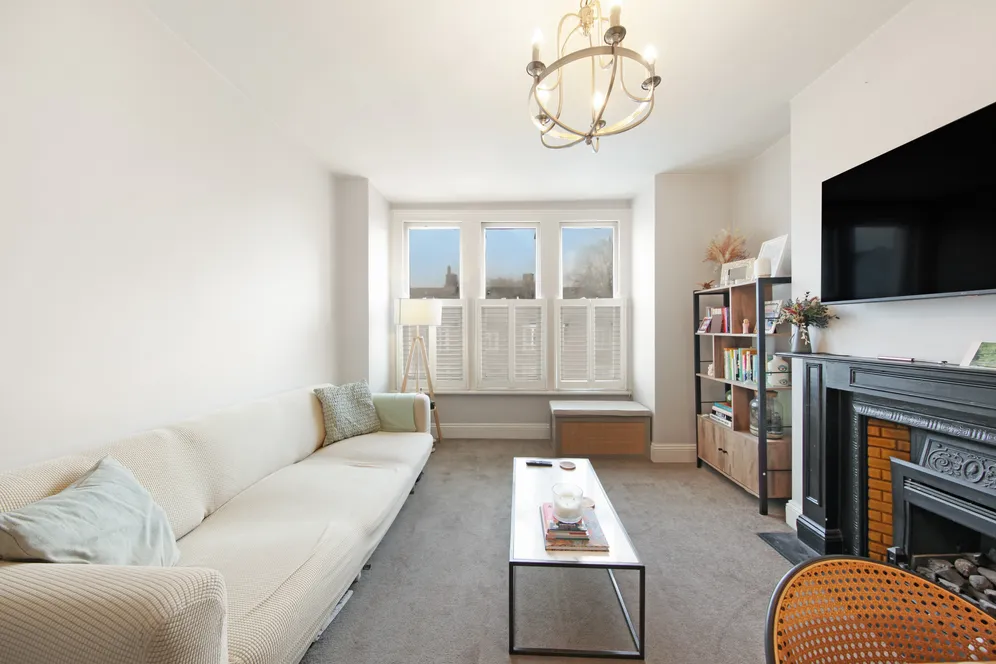 Edgeley Road, London, SW4 photo 10