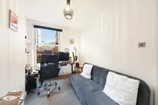 Edgeley Road, London, SW4 photo 12