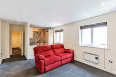 Lahnstein Court, Kettering