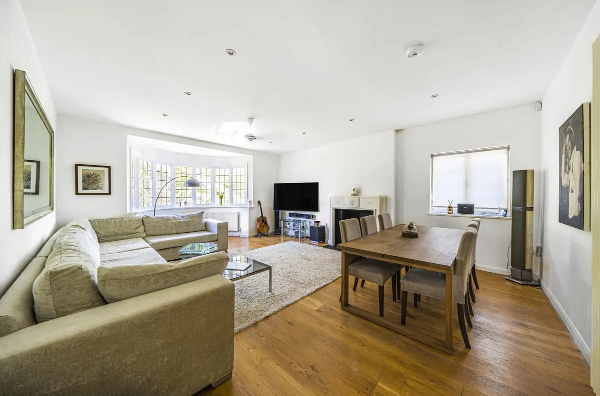 Aylestone Avenue, London, NW6
