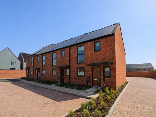 Mercury Crescent, Langley Park Way, CHIPPENHAMphoto