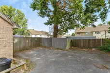Vancouver Drive, CRAWLEY
