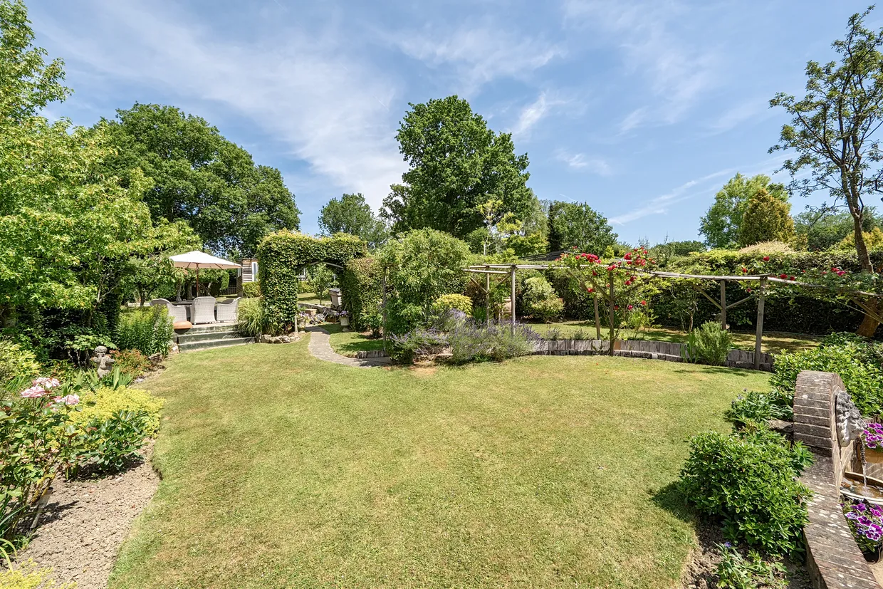 Roselands Avenue, Mayfield, TN20 photo 14