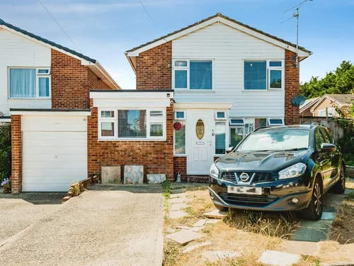Windrush Close, Worthingphoto