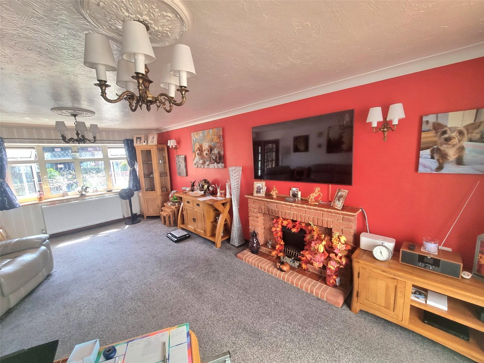Sutton Court Drive, Rochford, Essex, SS4 Image 3