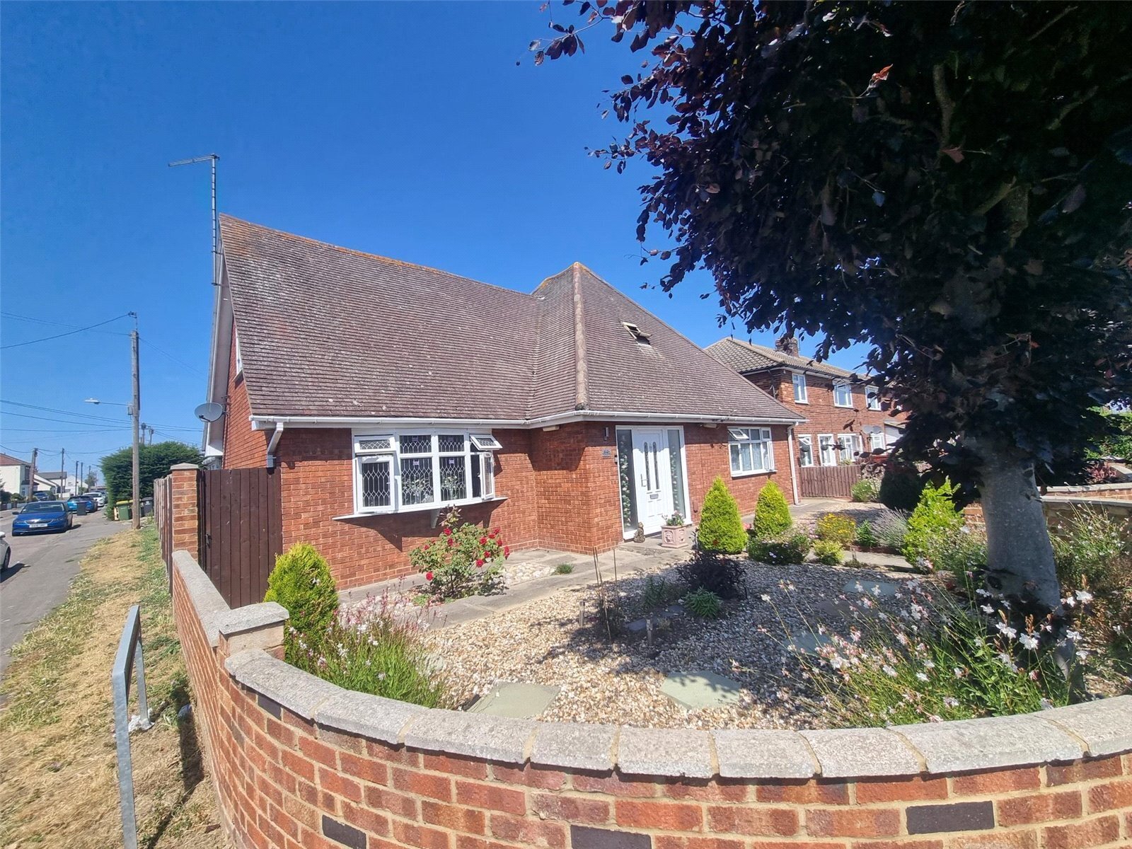 Sutton Court Drive, Rochford, Essex, SS4 Image 14