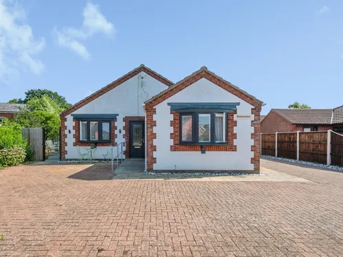 Yarmouth Road, Hemsby, Great Yarmouthphoto