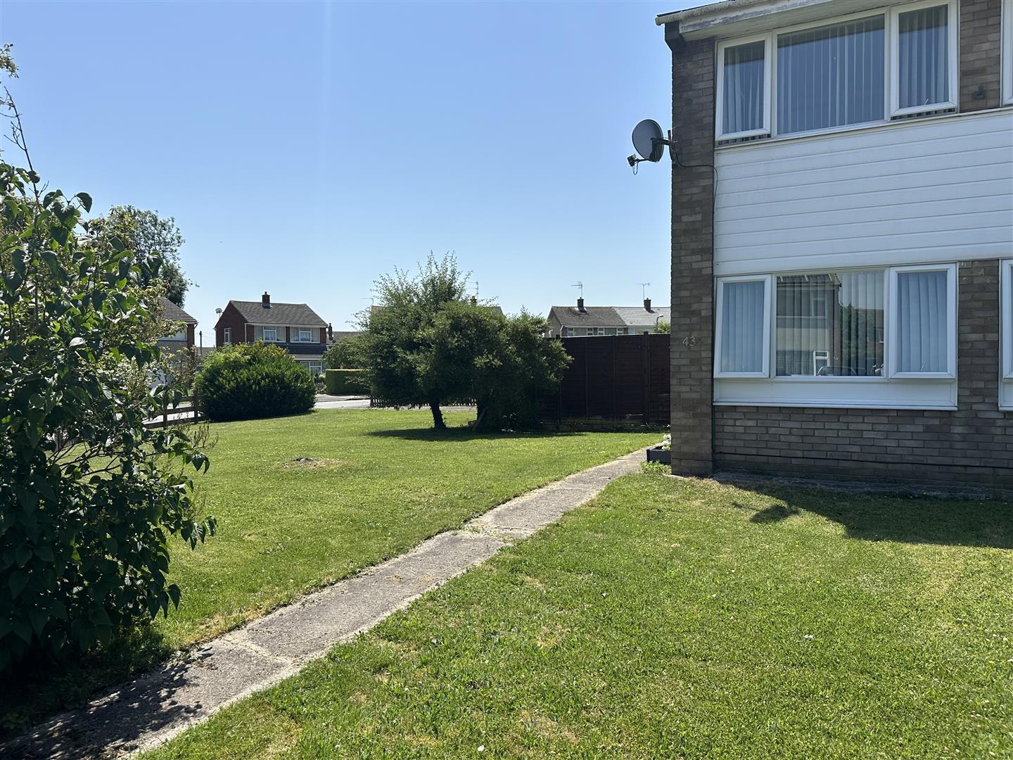 High View, Deanshanger, Milton Keynes Image 13