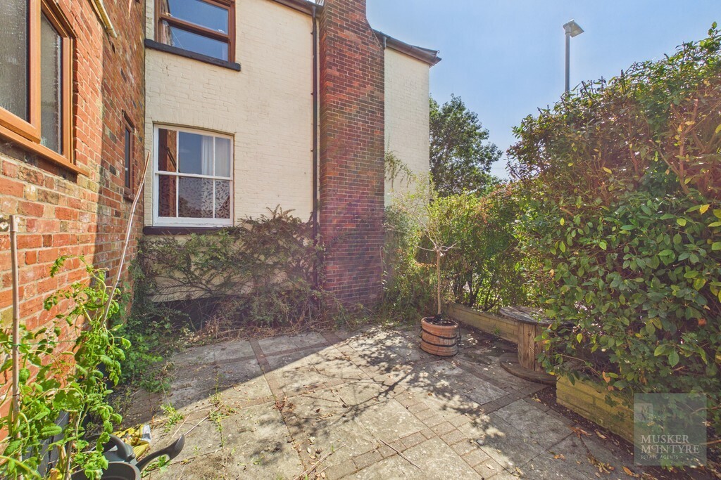 The Sidings, Earsham, Bungay Image 11
