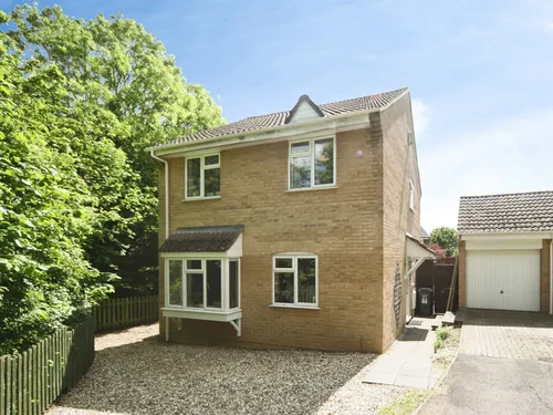 Derwent Grove, Tauntonphoto